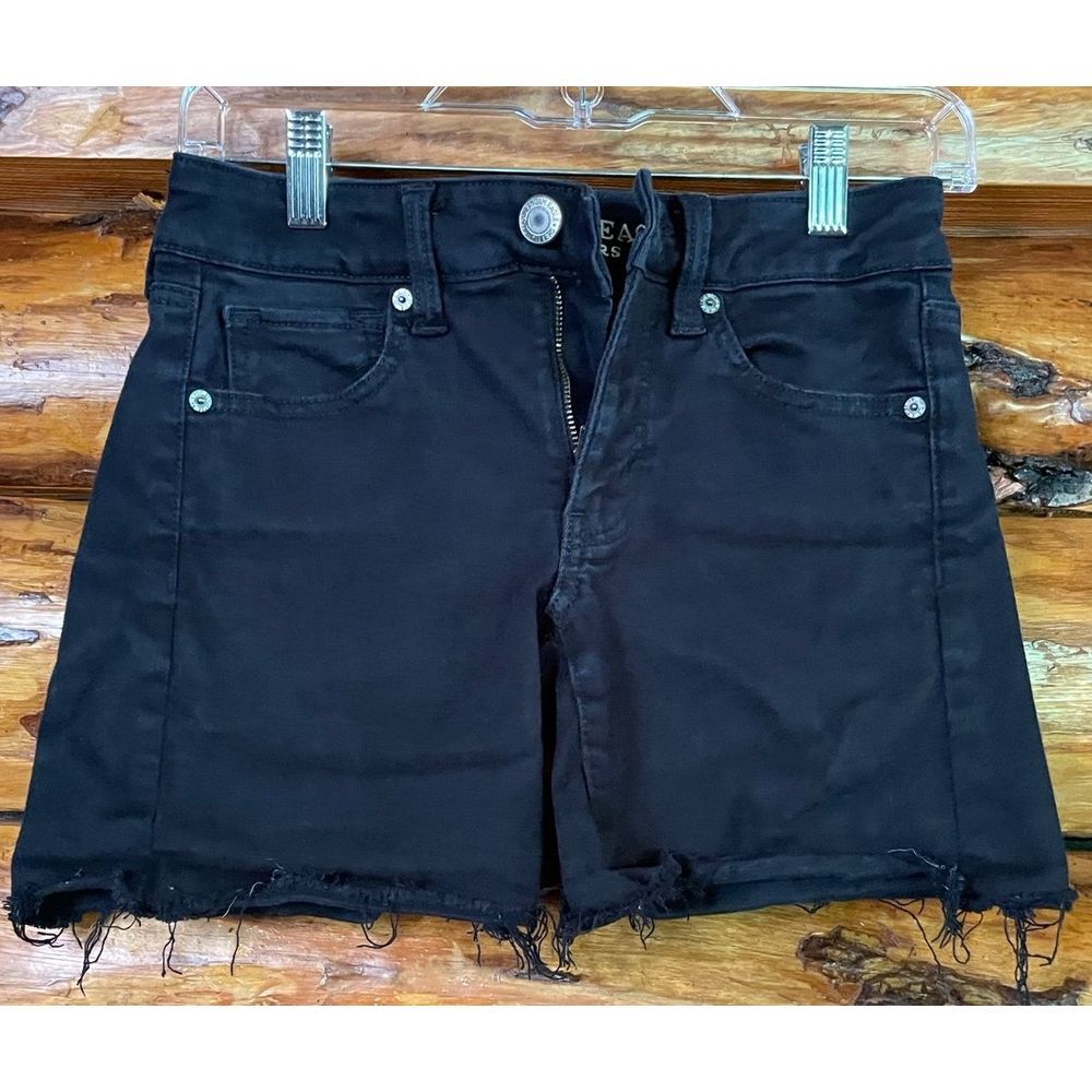 American Eagle Black Shorts Size Juniors 2